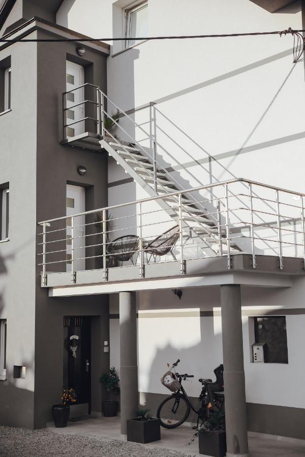 Drive Caffe Apartments Trzin Luaran gambar